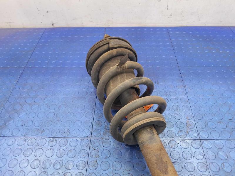 2016 Chevrolet Silverado 1500 Strut Assembly