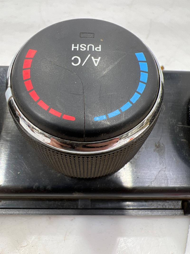 2012 Jeep Patriot Heater A/C Control