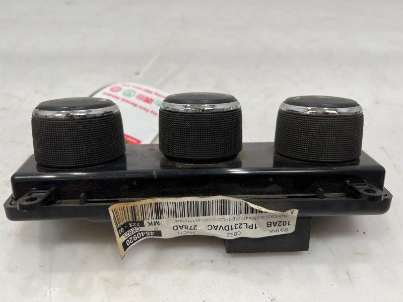 2012 Jeep Patriot Heater A/C Control