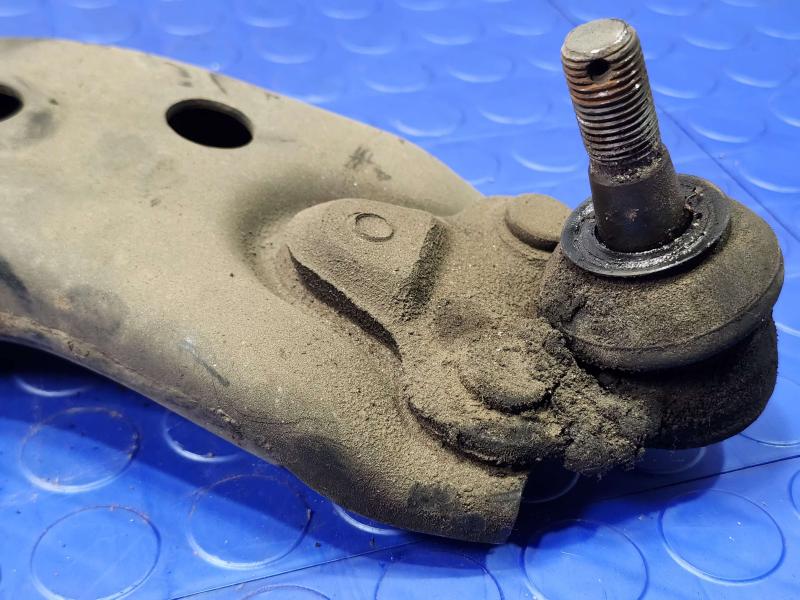 2011 Toyota Prius Lower Control Arm Front