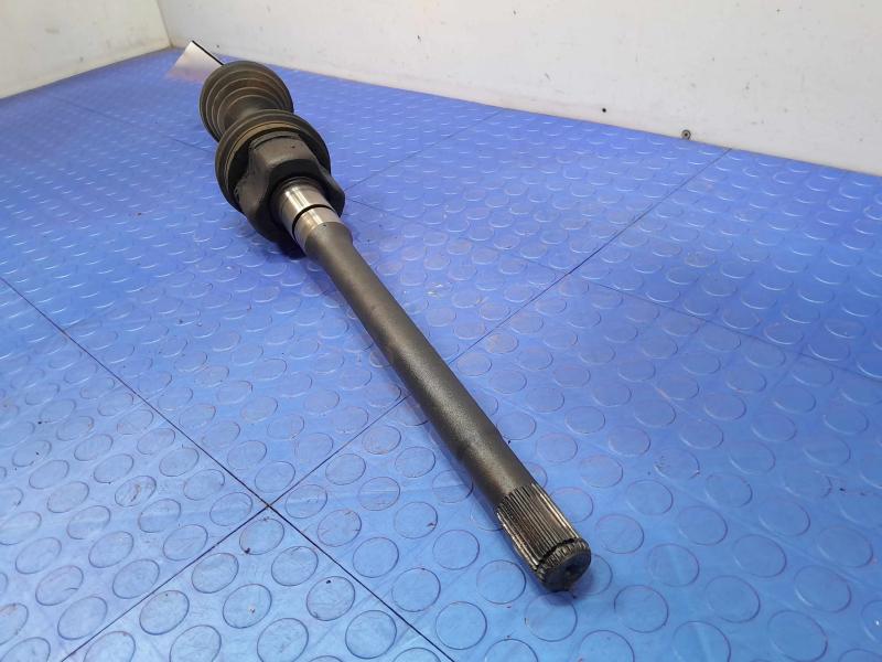 2005 Ford Explorer Axle Shaft