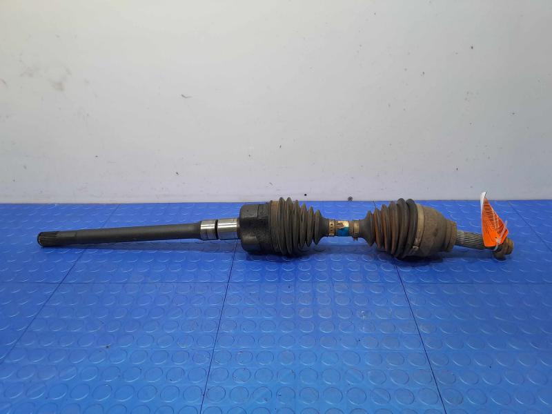 2005 Ford Explorer Axle Shaft