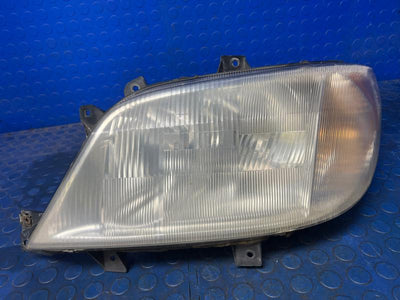 2005 Dodge Sprinter 2500 Headlamp Assembly