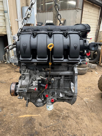 2013 Nissan Sentra Engine Assembly/Motor
