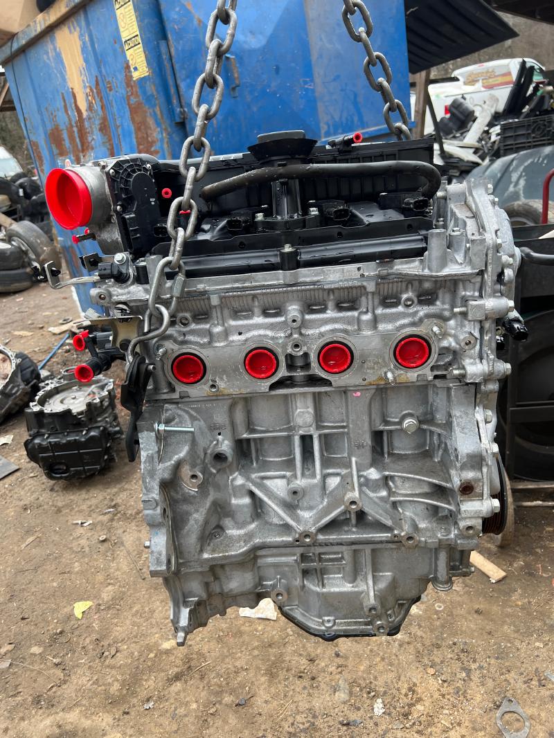 2013 Nissan Sentra Engine Assembly/Motor