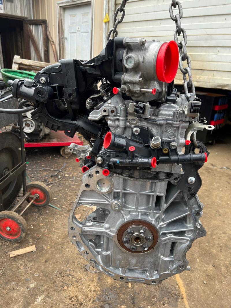 2013 Nissan Sentra Engine Assembly/Motor