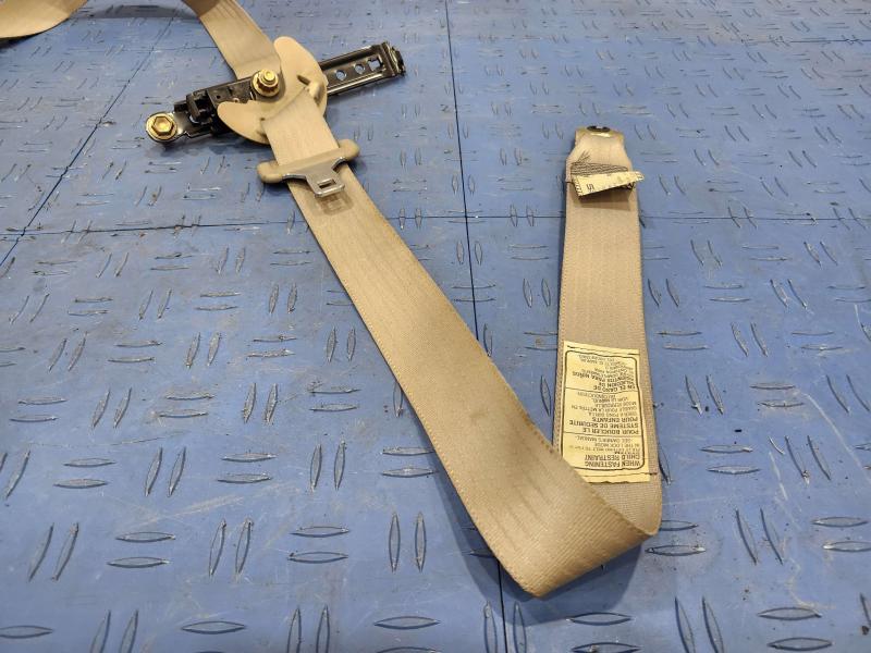 2002 Toyota Camry Front Seat Belt