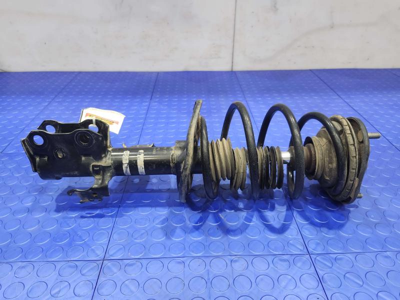 2013 Toyota Prius Strut Assembly