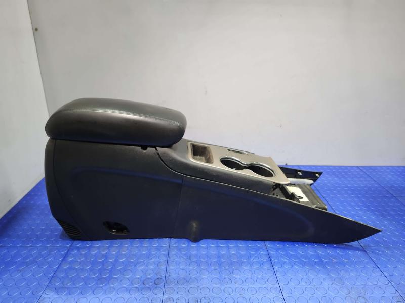 2015 Jeep Grand Cherokee Front Console