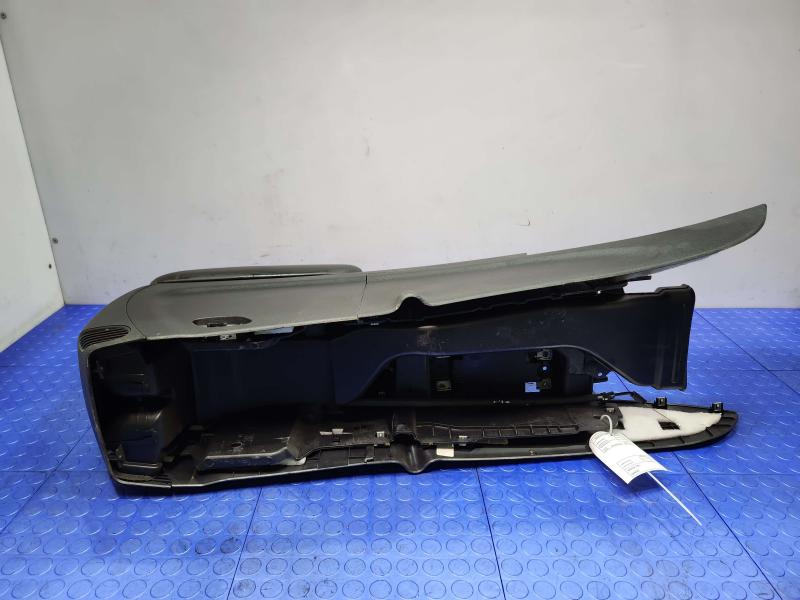 2015 Jeep Grand Cherokee Front Console