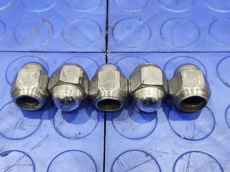 2012 Subaru Legacy Lug Nuts
