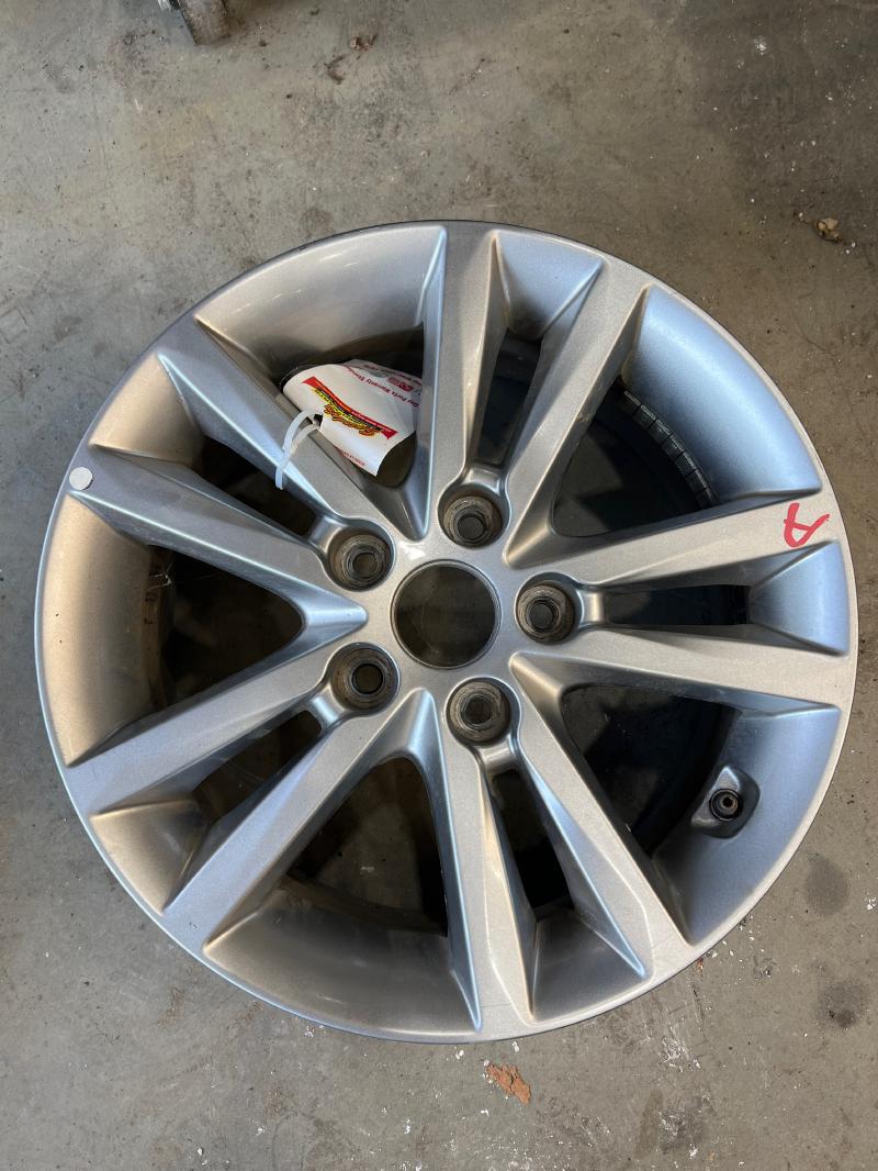 2017 Hyundai Sonata Wheel