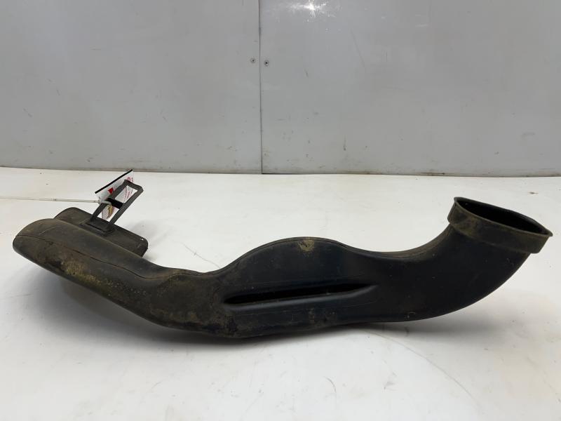 2012 - 2017 Buick Verano 2.4L Intake Air Duct OEM 13307080