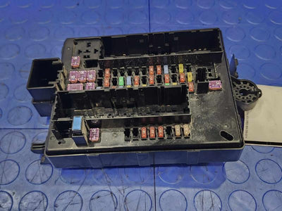 2019 Cadillac XT5 Cabin Fuse Box