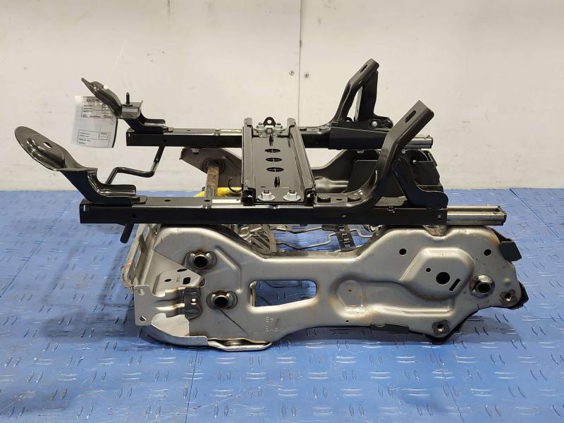 2018 Subaru Forester Seat Track