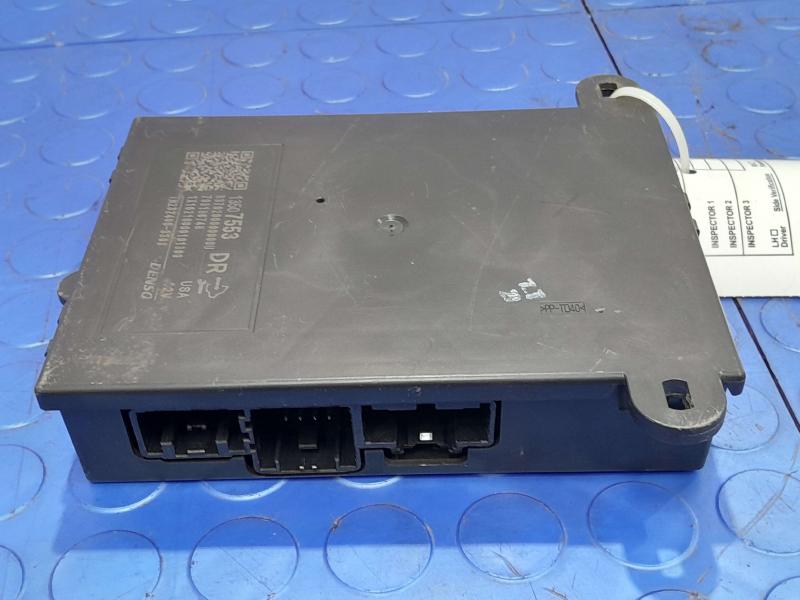 2017-2019 GMC Acadia Front Driver Seat Control Module Genuine OEM 13507553