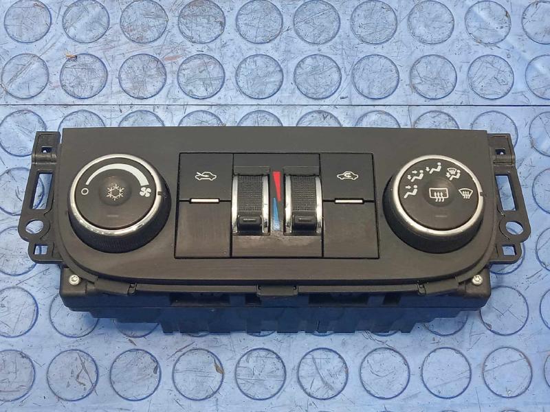 2011 Chevrolet Impala Heater A/C Control