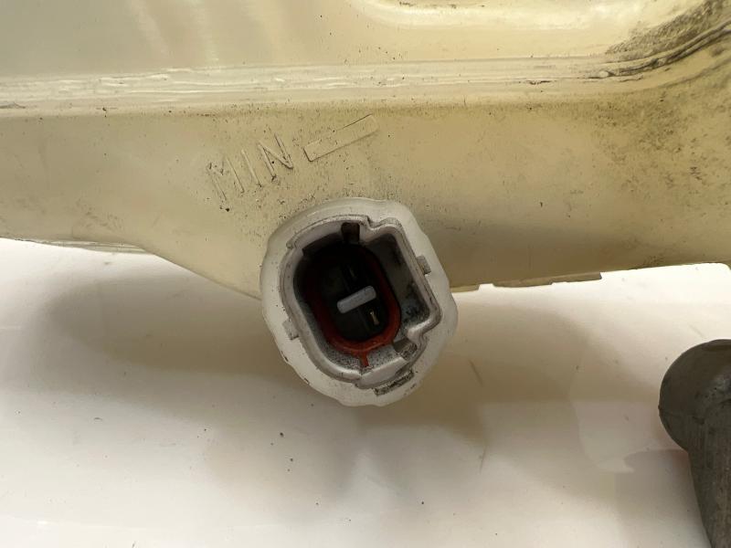 2014 - 2021 Mazda 6 Brake Master Cylinder Assembly OEM GHY54340Z