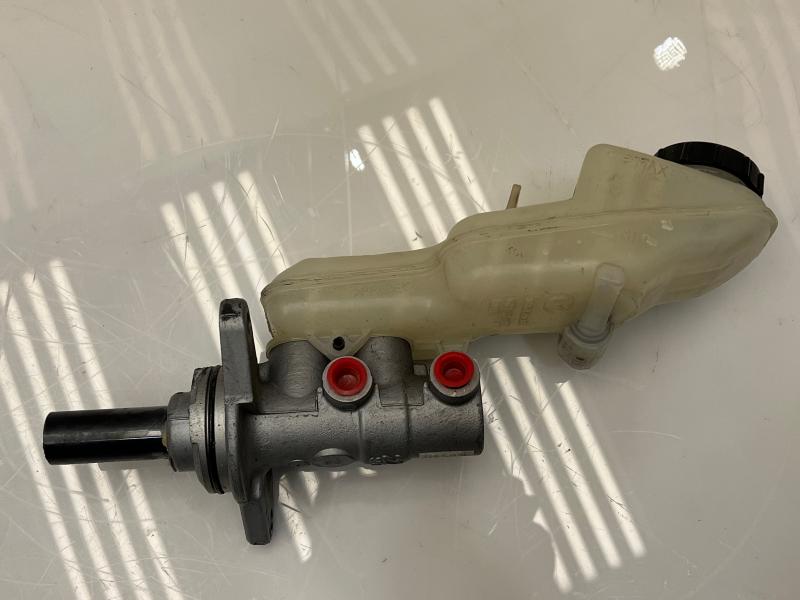 2014 - 2021 Mazda 6 Brake Master Cylinder Assembly OEM GHY54340Z