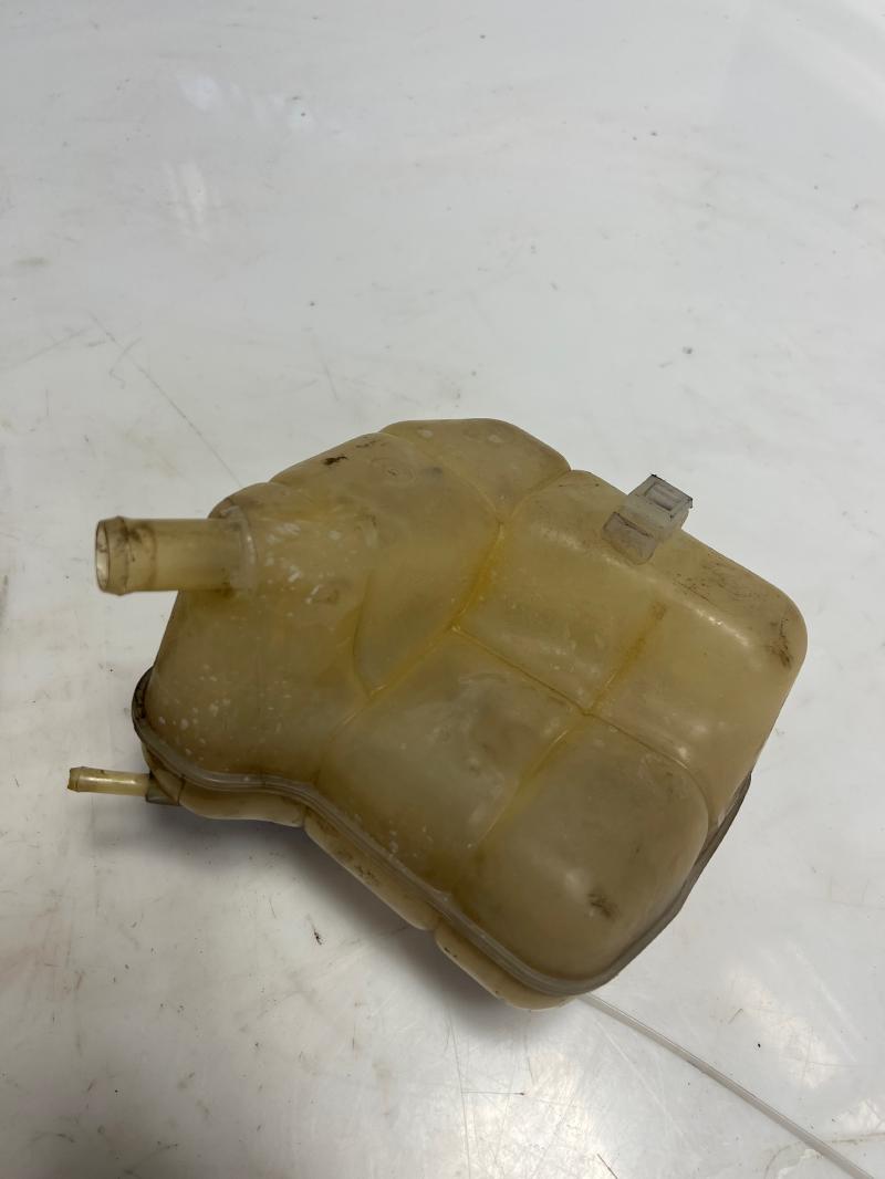 2013 2014 Cadillac SRX Coolant Overflow Reservoir w/ Sensor OEM 20902125