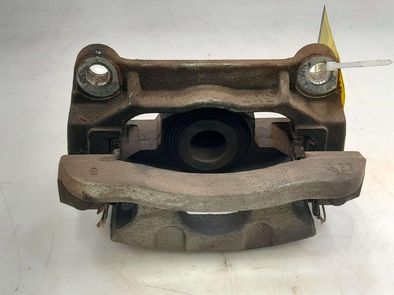 2019 Nissan Titan Caliper