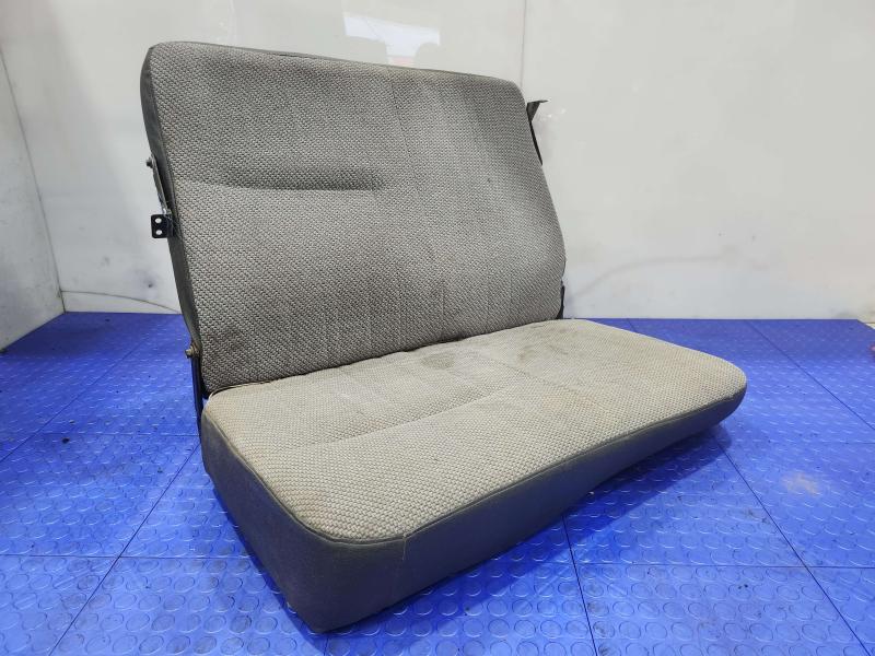 1988-1993 Isuzu NPR Cab Over Passenger Front Seat Assembly Gray Cloth OEM