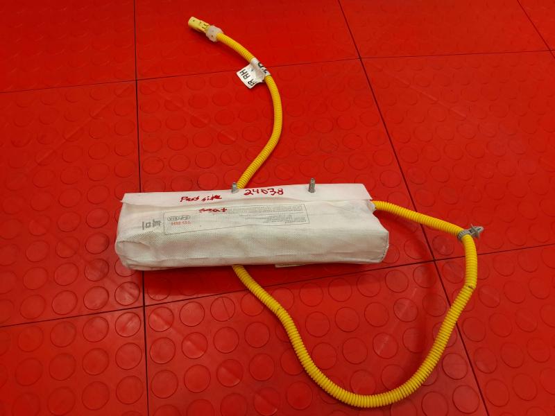 2010-2013 Kia Forte Passenger Front Seat Air Bag Inflator Right OEM 889201M500
