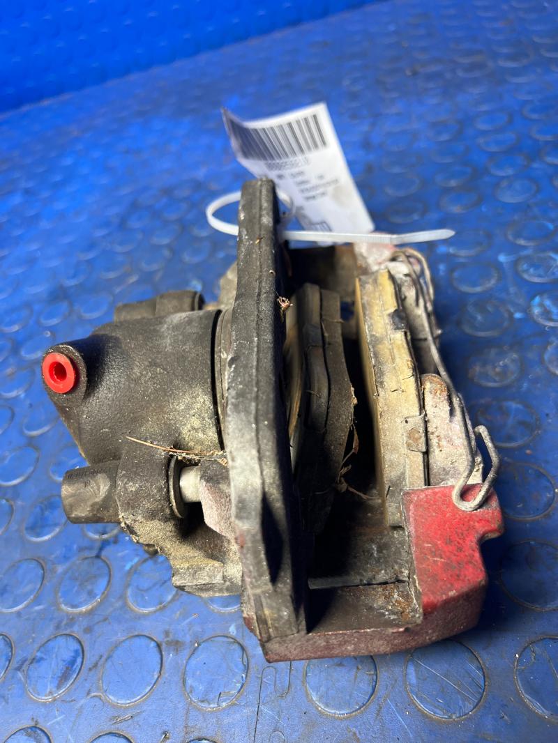 1997 1998 Jaguar XK8 Front Brake Caliper RH Passenger Side OEM JLM20078