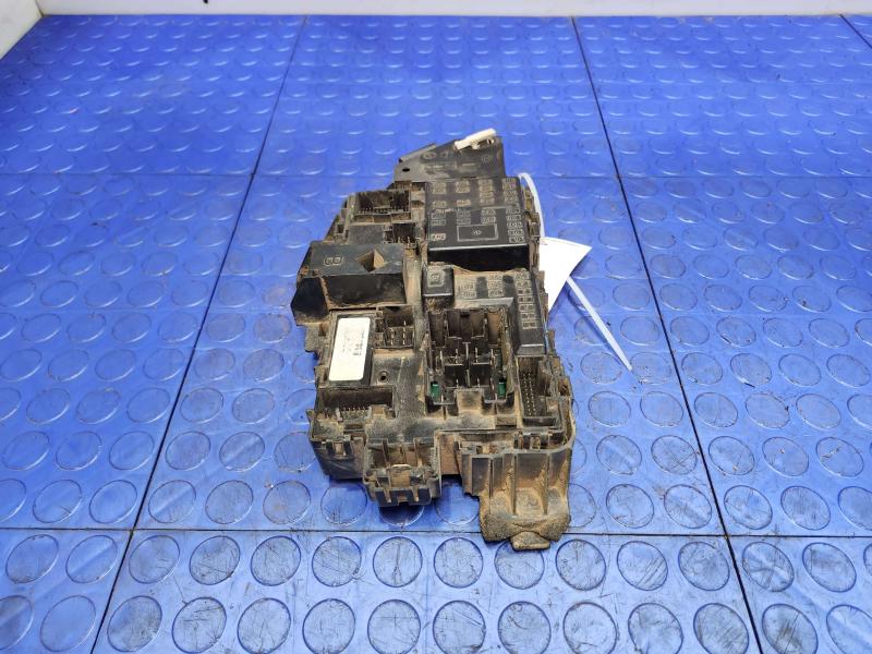 2012 Ford F-250 Super Duty Cabin Fuse Box