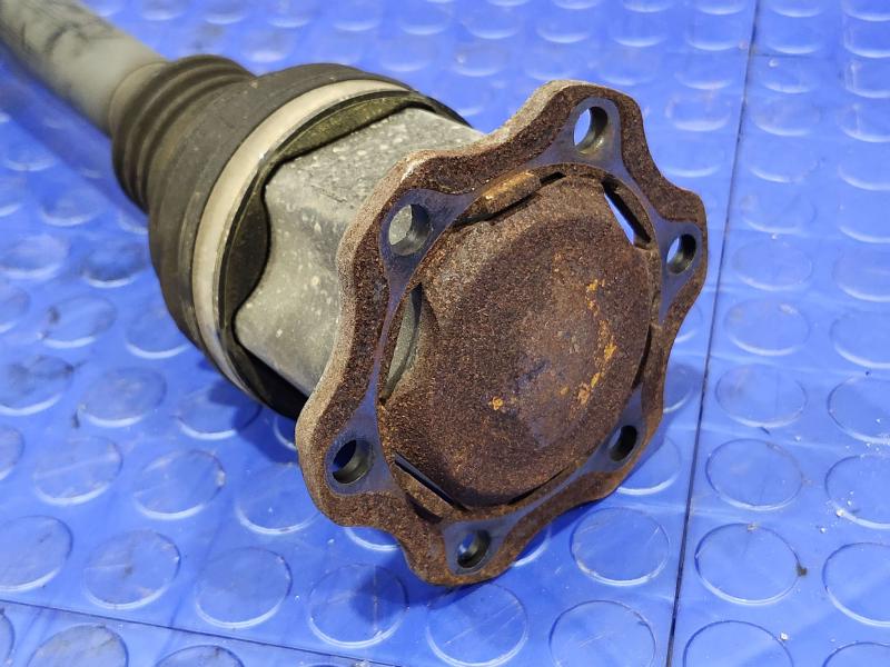 2018 Audi Q7 Axle Shaft