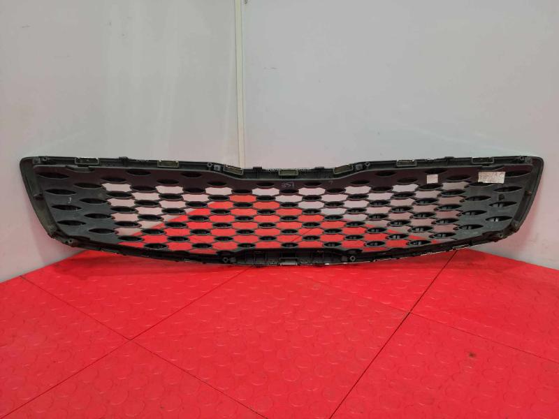 2018 Kia Forte Grille