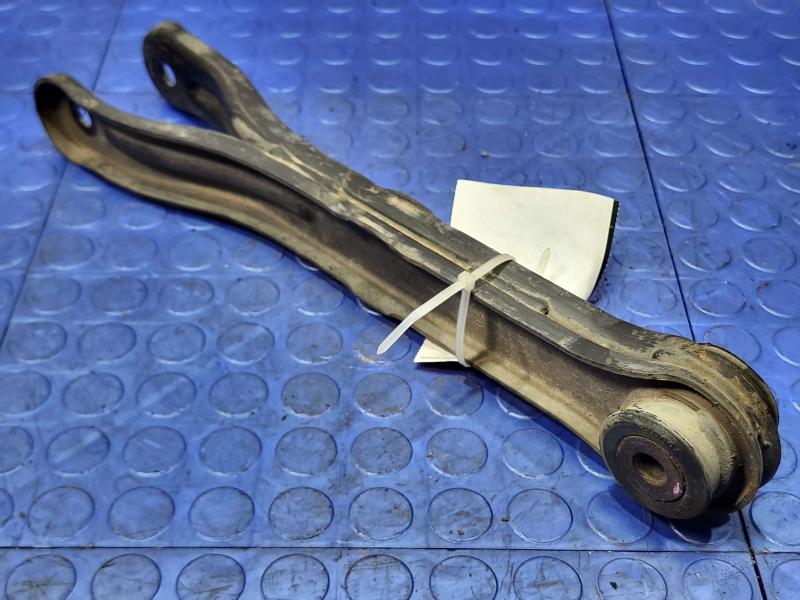2015 Chevrolet Camaro Lower Control Arm Rr