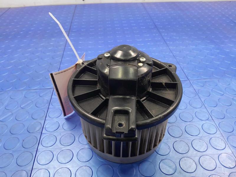 2007-2008 Honda Fit Heater AC Blower Motor Assembly Genuine OEM 79310SAAG01