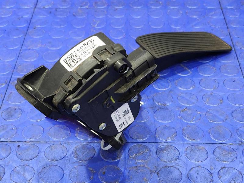 2019 Chevrolet Tahoe Pedal Assembly