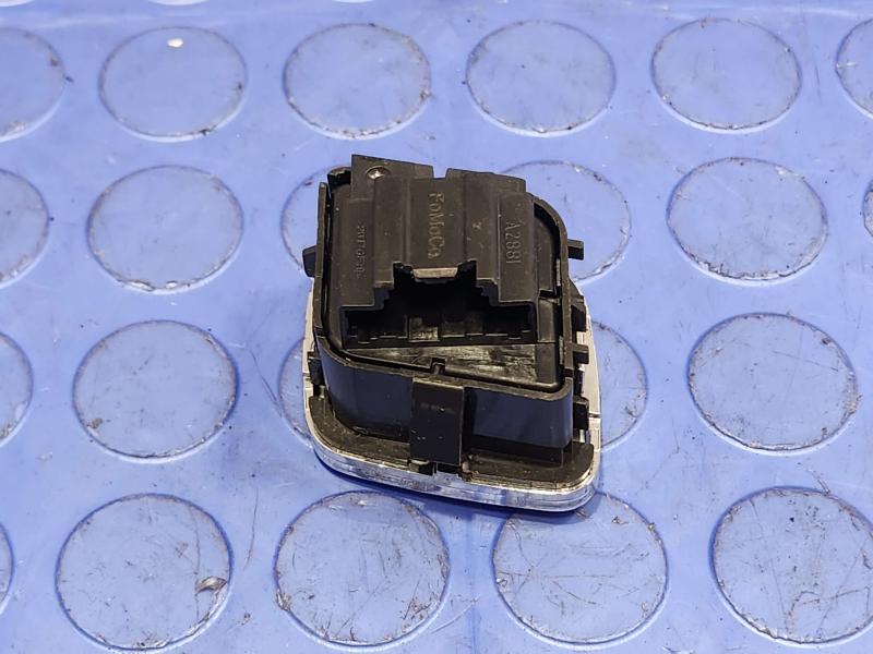 2018 Ford Expedition Door Switch Front