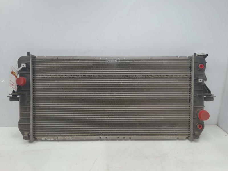 1999 Buick Park Avenue Radiator