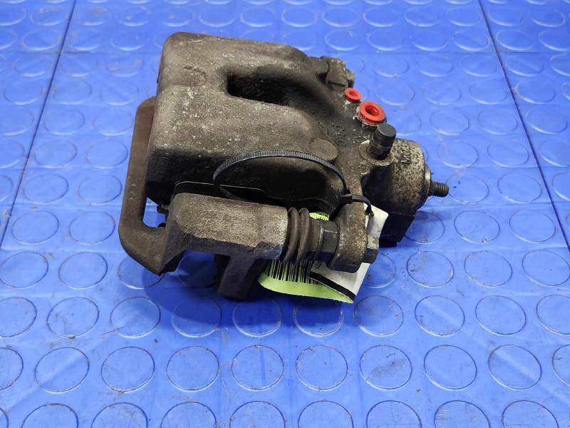 2014-2016 Kia Forte Rear Brake Caliper Assembly Right Passenger Side OEM 58311A5A33,RH