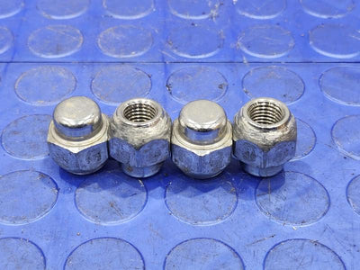 2013 Mazda Mazda2 Lug Nuts