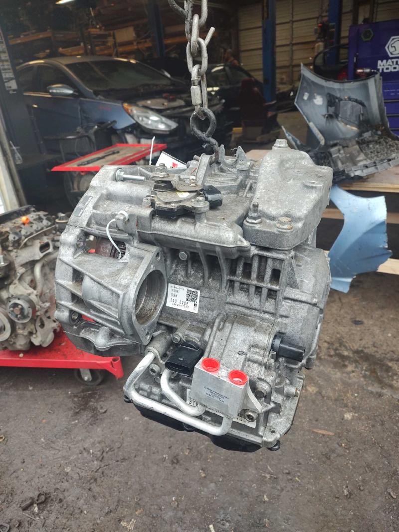 2011 Volkswagen Tiguan Transmission Assy.