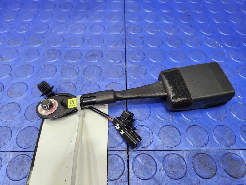 2024 Buick Envista Front Seat Belt