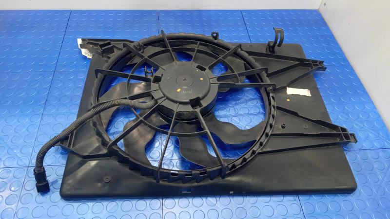 2016-2020 Kia Sorento 3.3L Engine Cooling Fan Assembly Genuine OEM 25380C6600