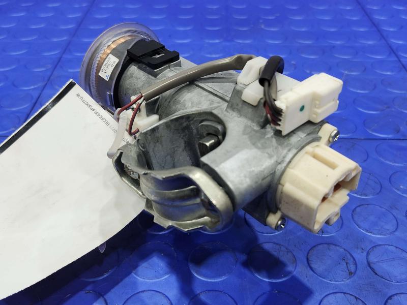 2009-2010 Subaru Forester Ignition Switch Assembly w/o Key Genuine OEM