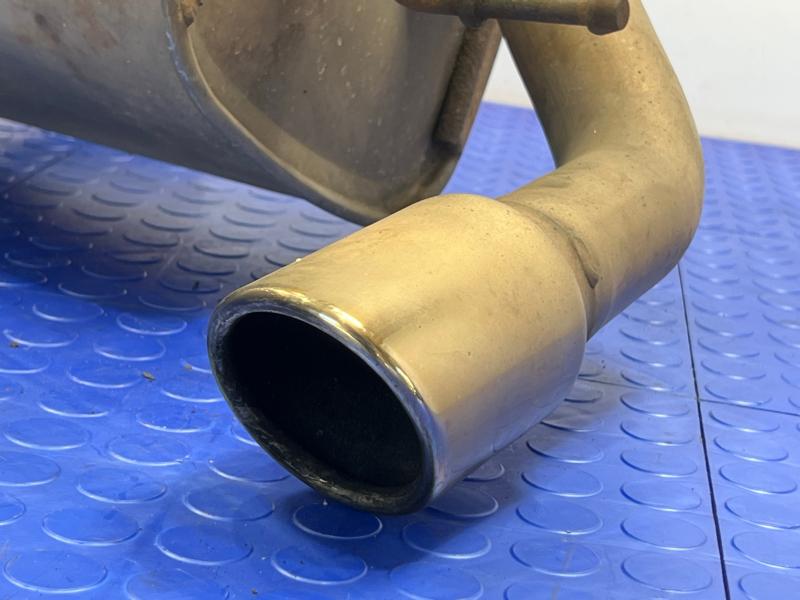 2012 Land Rover Evoque Muffler