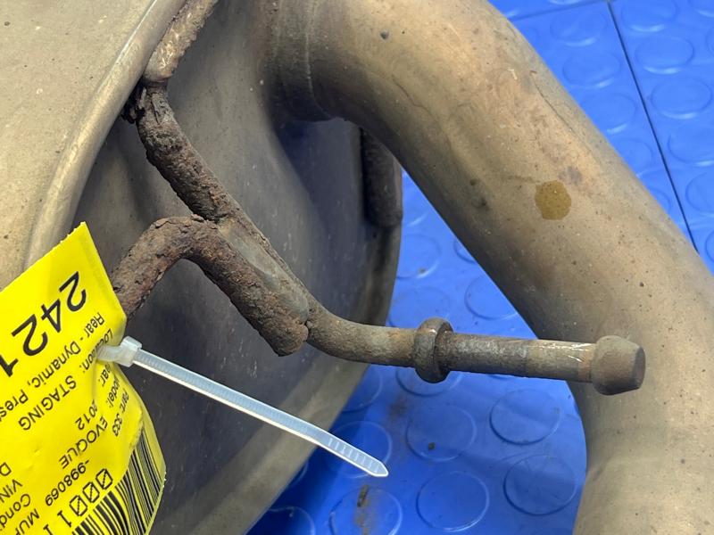 2012 Land Rover Evoque Muffler