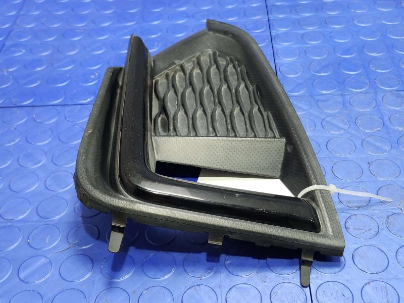 2017 Subaru Impreza Grille