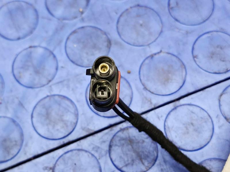 2013 Ford Focus Antenna