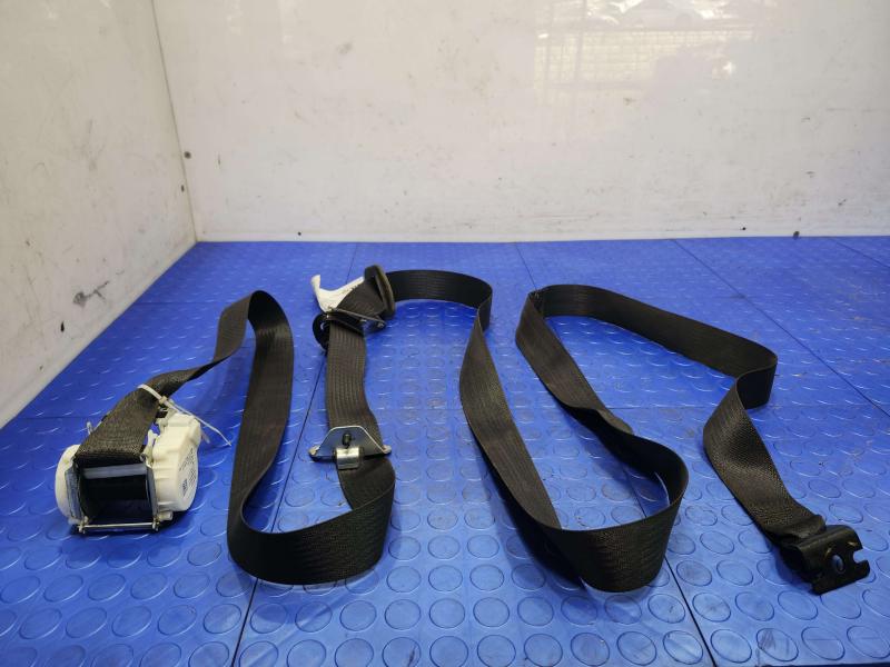 2019 Chevrolet Silverado 3500 Rear Seat Belt