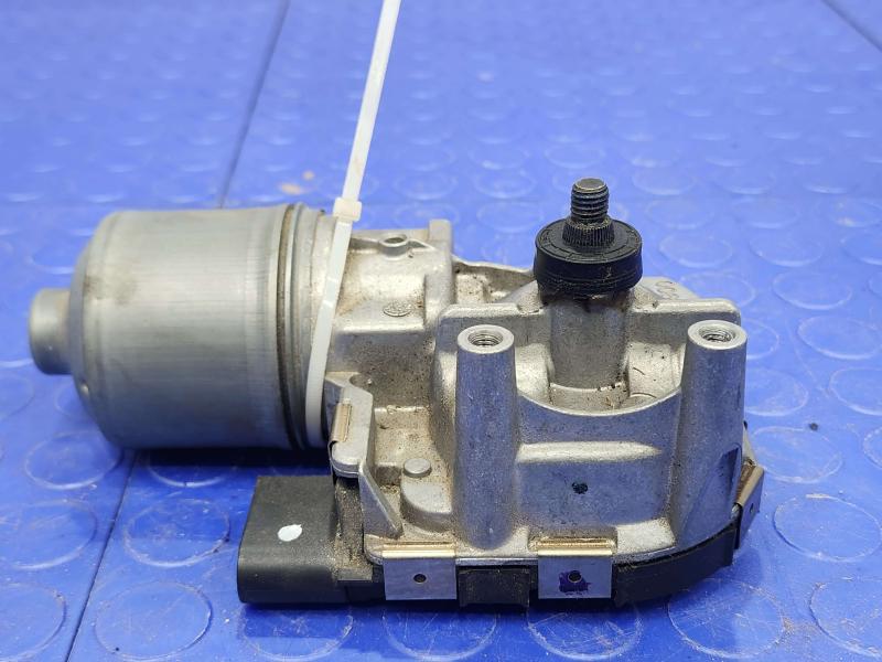 2017 Mercedes C-Class Wiper Motor Front
