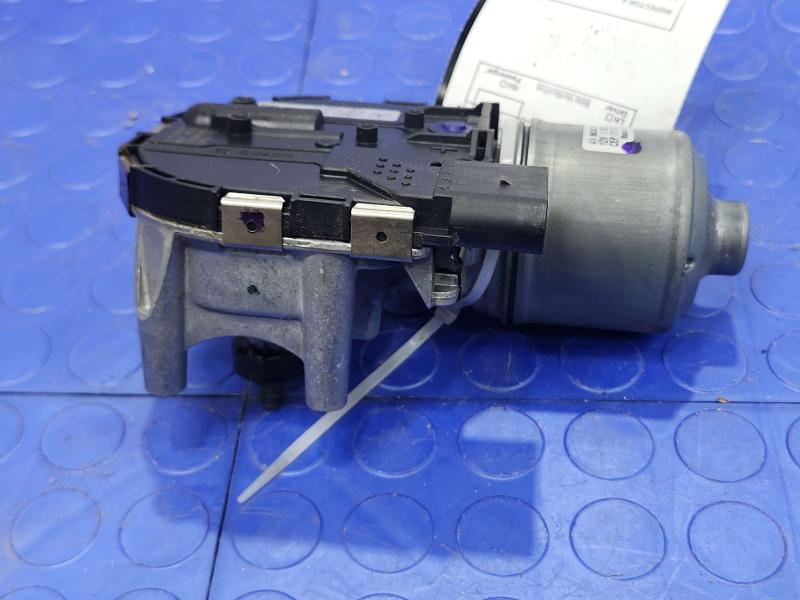 2017 Mercedes C-Class Wiper Motor Front