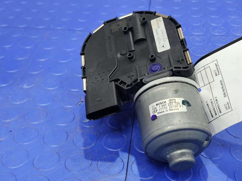 2017 Mercedes C-Class Wiper Motor Front